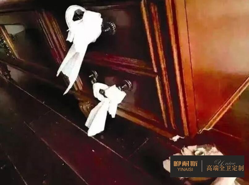 實(shí)木浴室柜為什么這么貴？